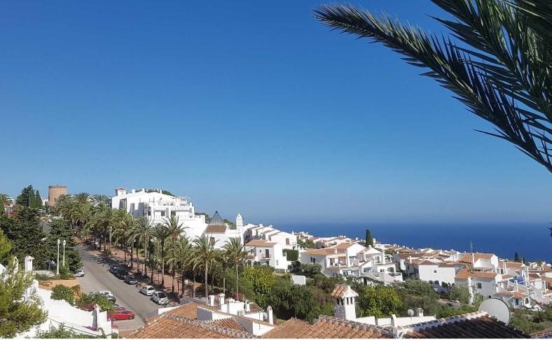 Lovely 2 Bedroom In Capuchinos, San Juan De Capistrano, Nerja Ngoại thất bức ảnh